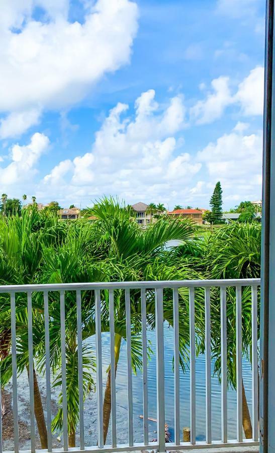 The Costal Hotel เคลียร์วอเตอร์ ภายนอก รูปภาพ